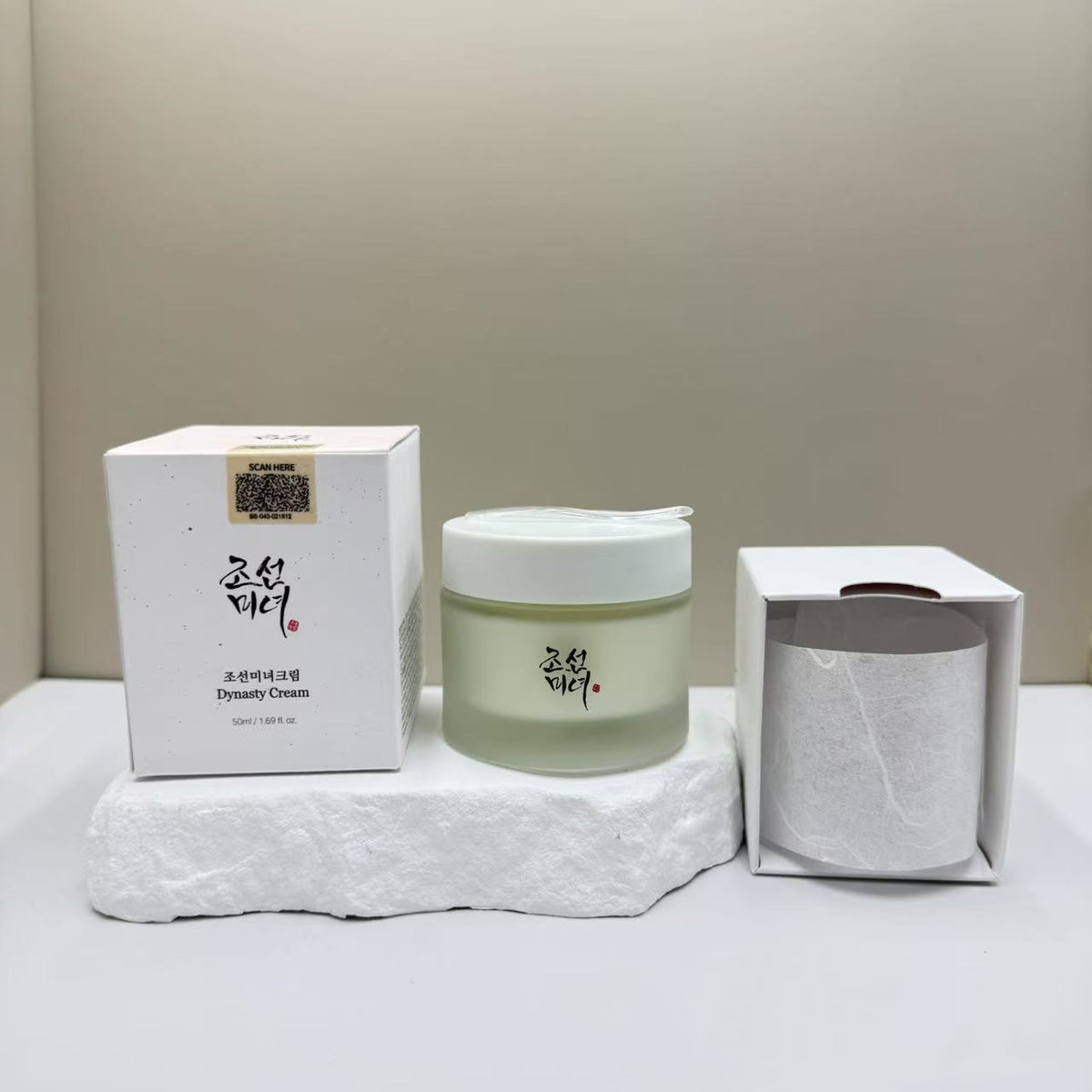 Beauty of Joseon – Skincare Toner & Sunscreen Facial